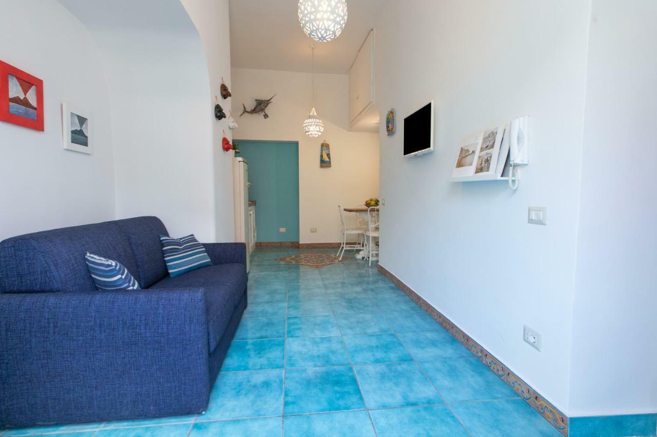 Sebeto Bellini Apartment Napoli Bagian luar foto